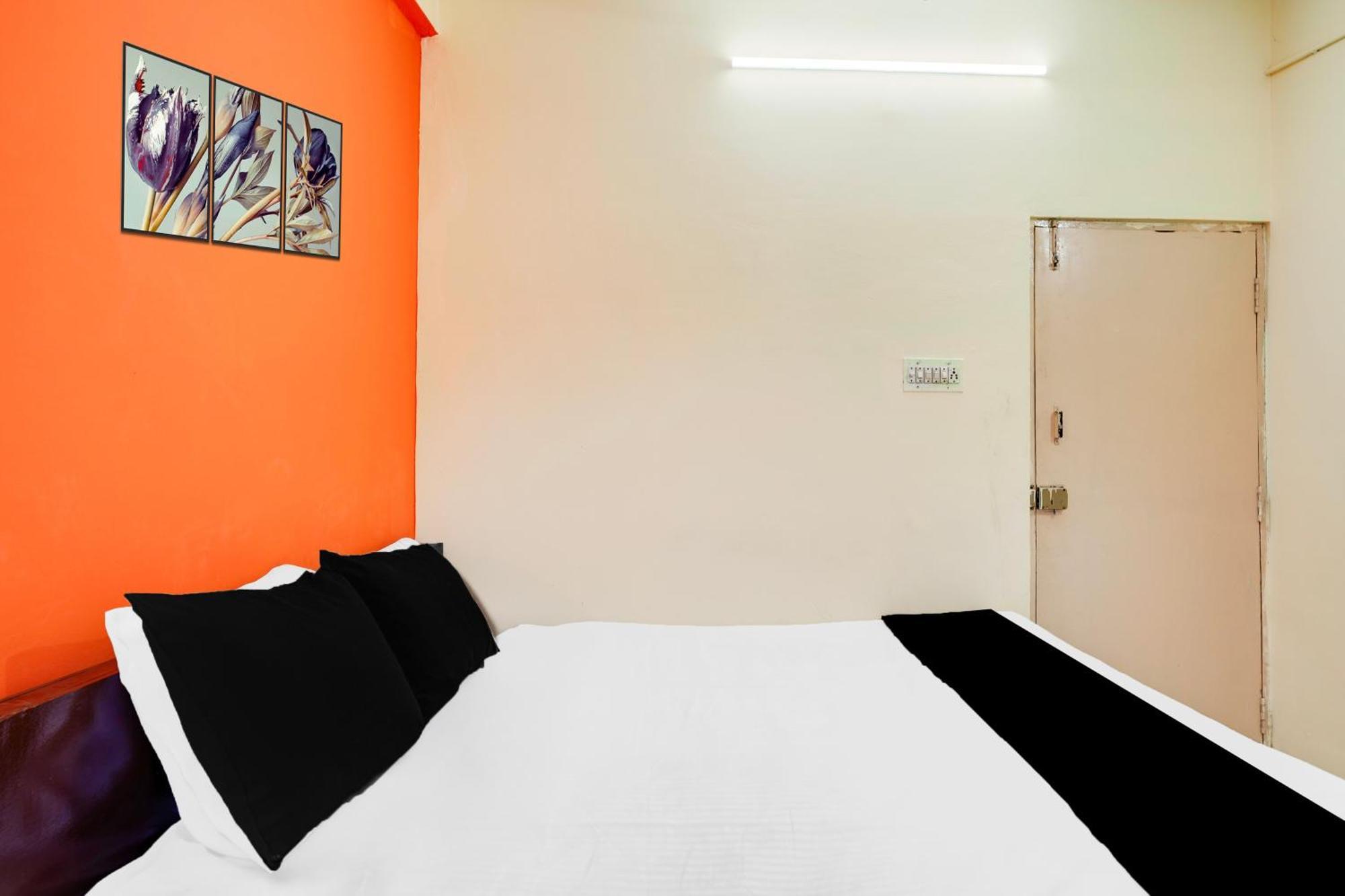 Super Townhouse Marathahalli Near Klm Fashion Mall Бенґалуру Екстер'єр фото